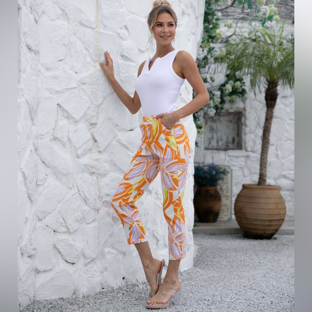 SUN SOAKED PRINTED PANT Floral Orange High-Waist Cropped Pants Size Small NWT